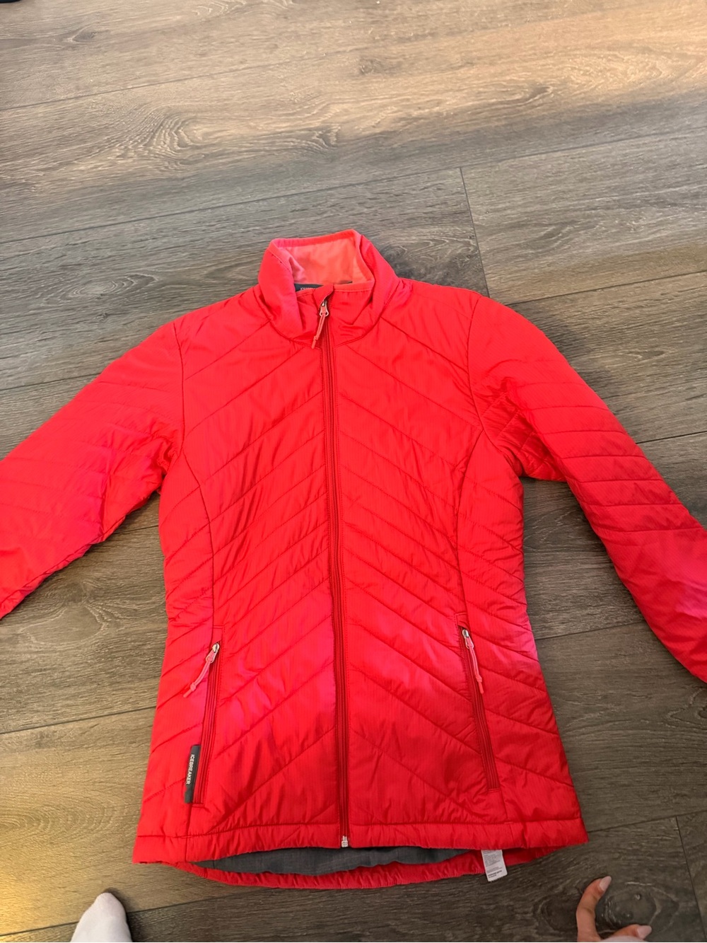 Icebreaker Women's Bright Red Quilted Puffer Jacket